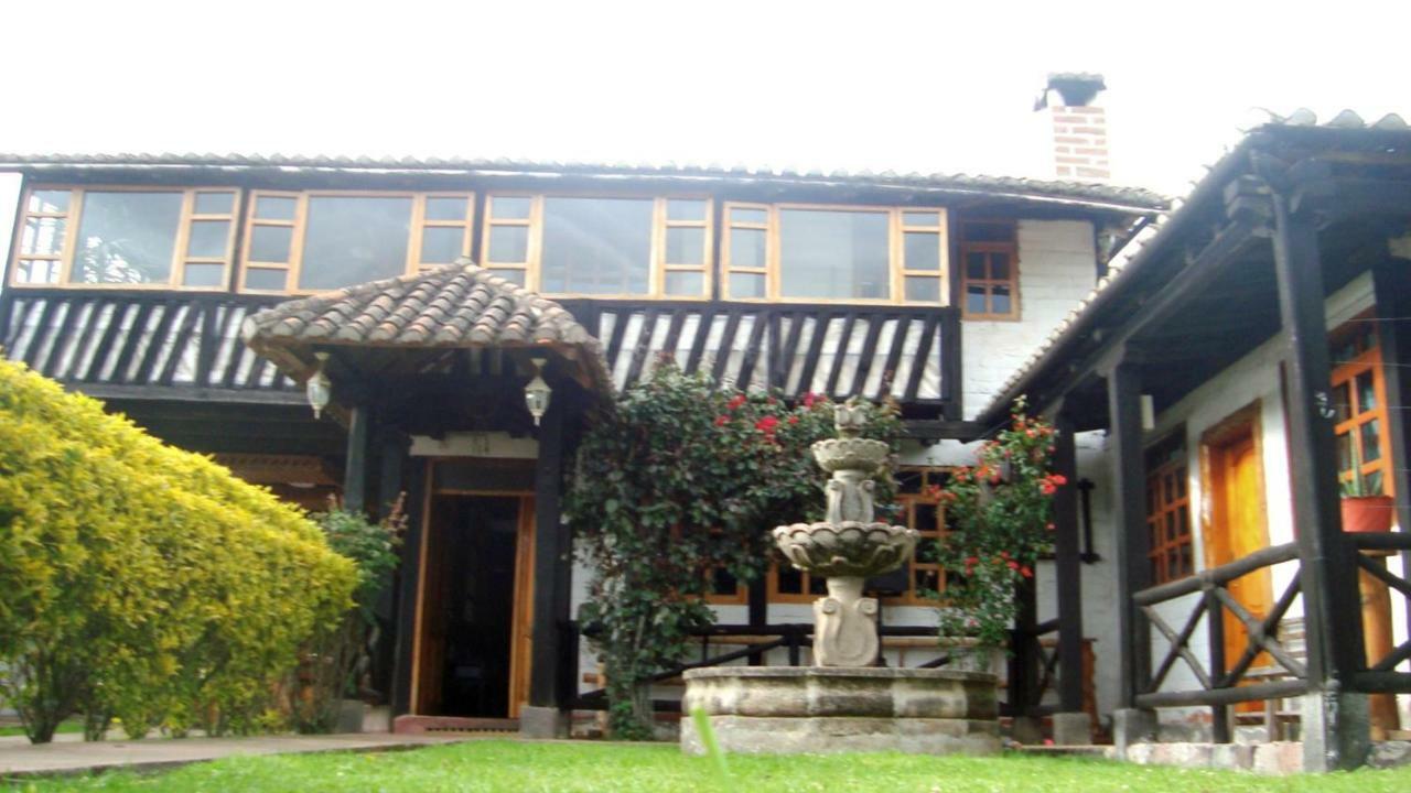 El Descanso “The Rest” Otavalo Ngoại thất bức ảnh